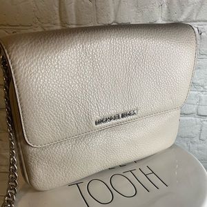 Michael KORS crossbody purse
